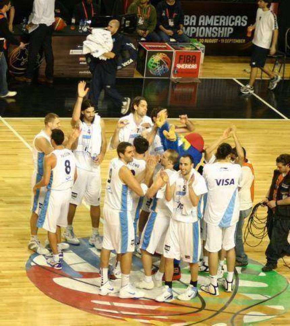 El seleccionado de b�squetbol venci� a Rep�blica Dominicana y se las ver� este s�bado con Puerto Rico
