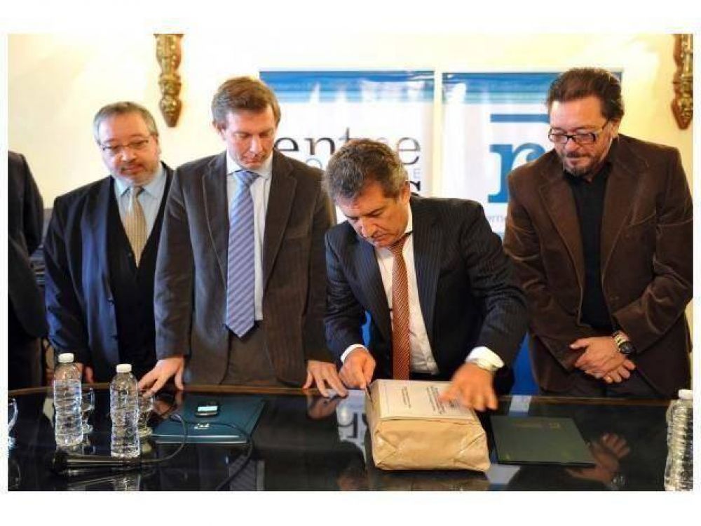 Dos empresas se postulan para construir la planta de tratamientos de efluentes en Gualeguaych�