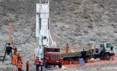 YPF avanza con las exploraciones en territorio riojano en busca de petr�leo
