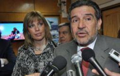Beder quiere que La Rioja imite a Chile en su desarrollo minero