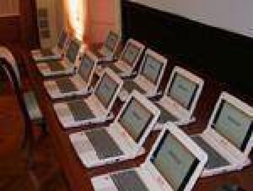 �En San Nicol�s no hubo denuncias de robo de netbooks� Programa Conectar Igualdad