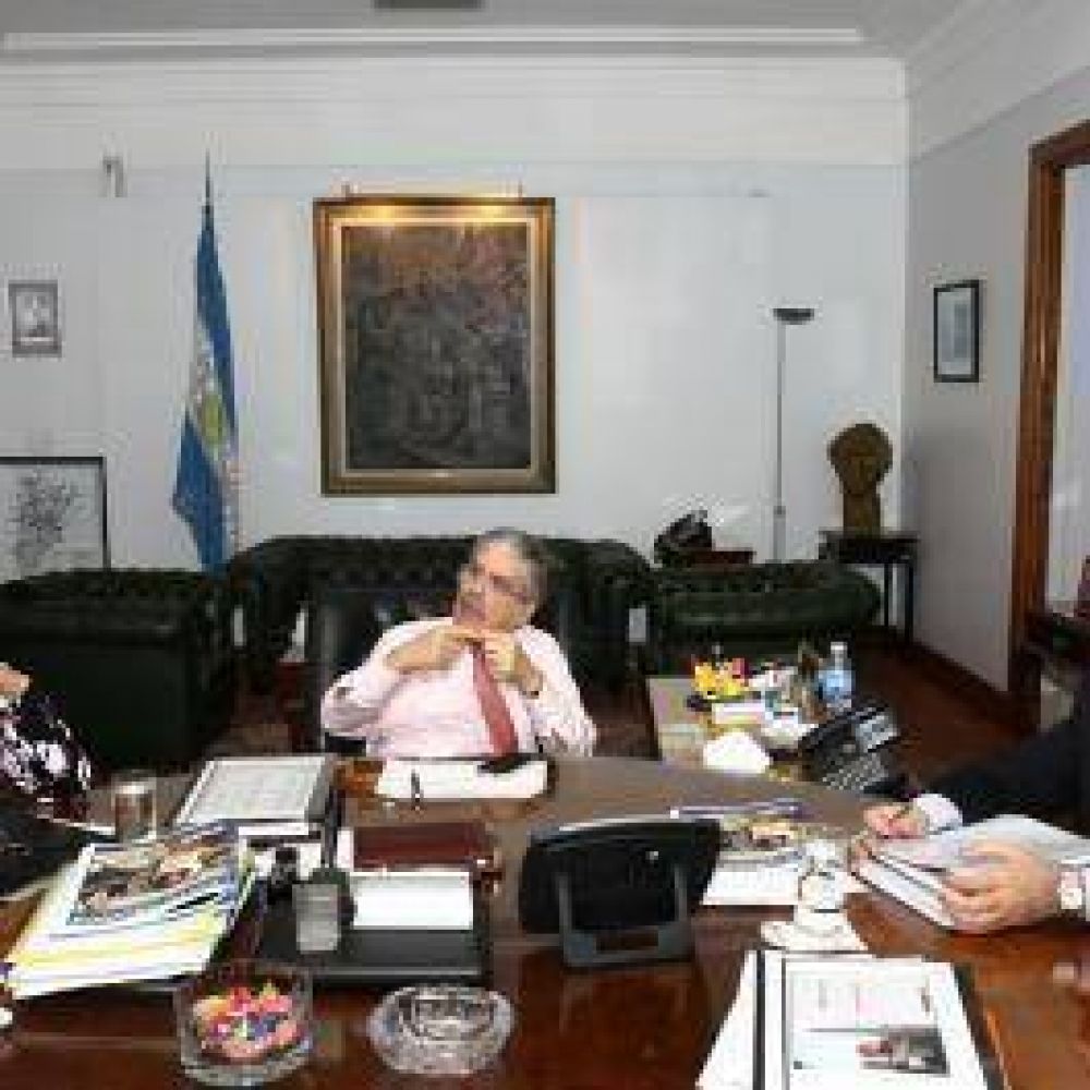 De Vido le prometi� a Corpacci que se reactivar� la represa hidroel�ctrica de Potrero del Clavillo 