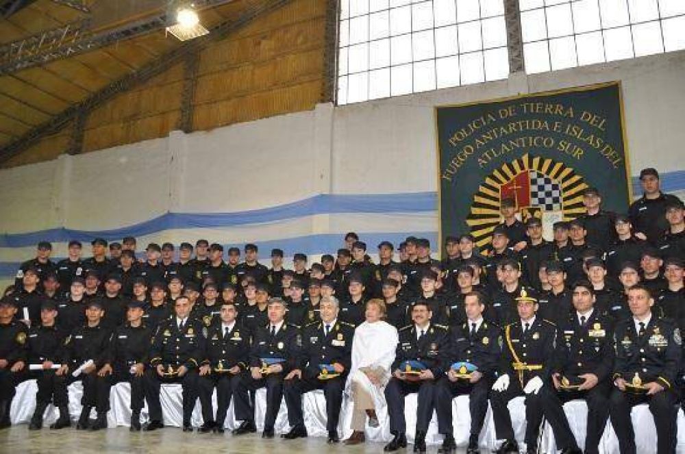 112 nuevos efectivos se incorporan a la Polic�a provincial