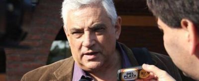 Zuleta Puceiro asegur� que las encuestas le dan un "empate t�cnico" entre Pruyas y Bofill