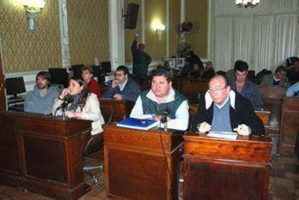 El HCD sigue trabajando por la seguridad p�blica en los colegios