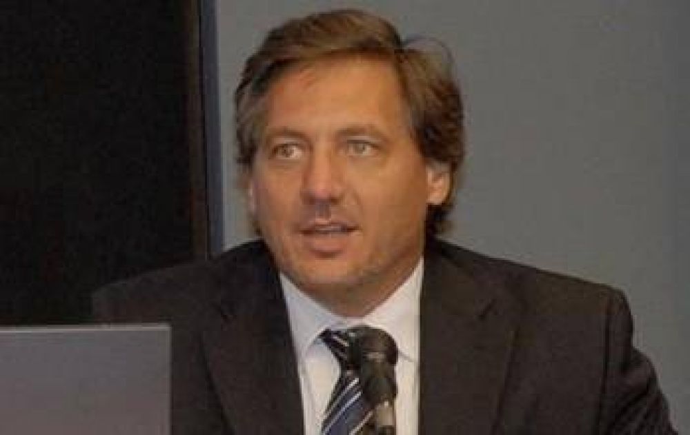 Budassi present� un proyecto para que los detenidos puedan votar en octubre