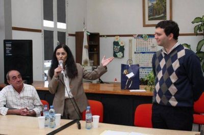 La intendente Borrego le tom� juramento ayer:Torreta es el nuevo delegado de Riestra