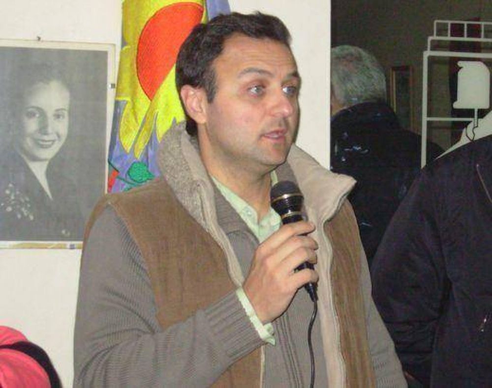 Daniel Ivoskus: �Es muy burdo y bajo montarse en hechos dram�ticos para hacer pol�tica partidaria�