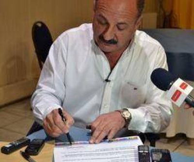 Carlos Cazador: �La transparencia de gesti�n sigue siendo un tema ausente en el proyecto de gobierno de esta gesti�n de 16 a�os�