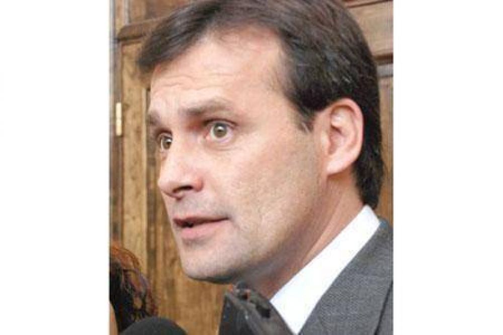 Mac Karthy: "No comparto que Comodoro vaya a invadir Rawson"