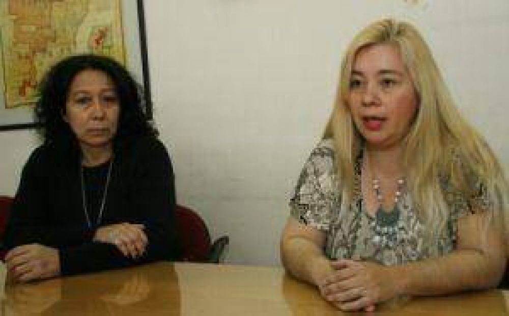 Mirta Noem� �lvarez y Clara Leyes candidatas del MIJD para las elecciones del domingo