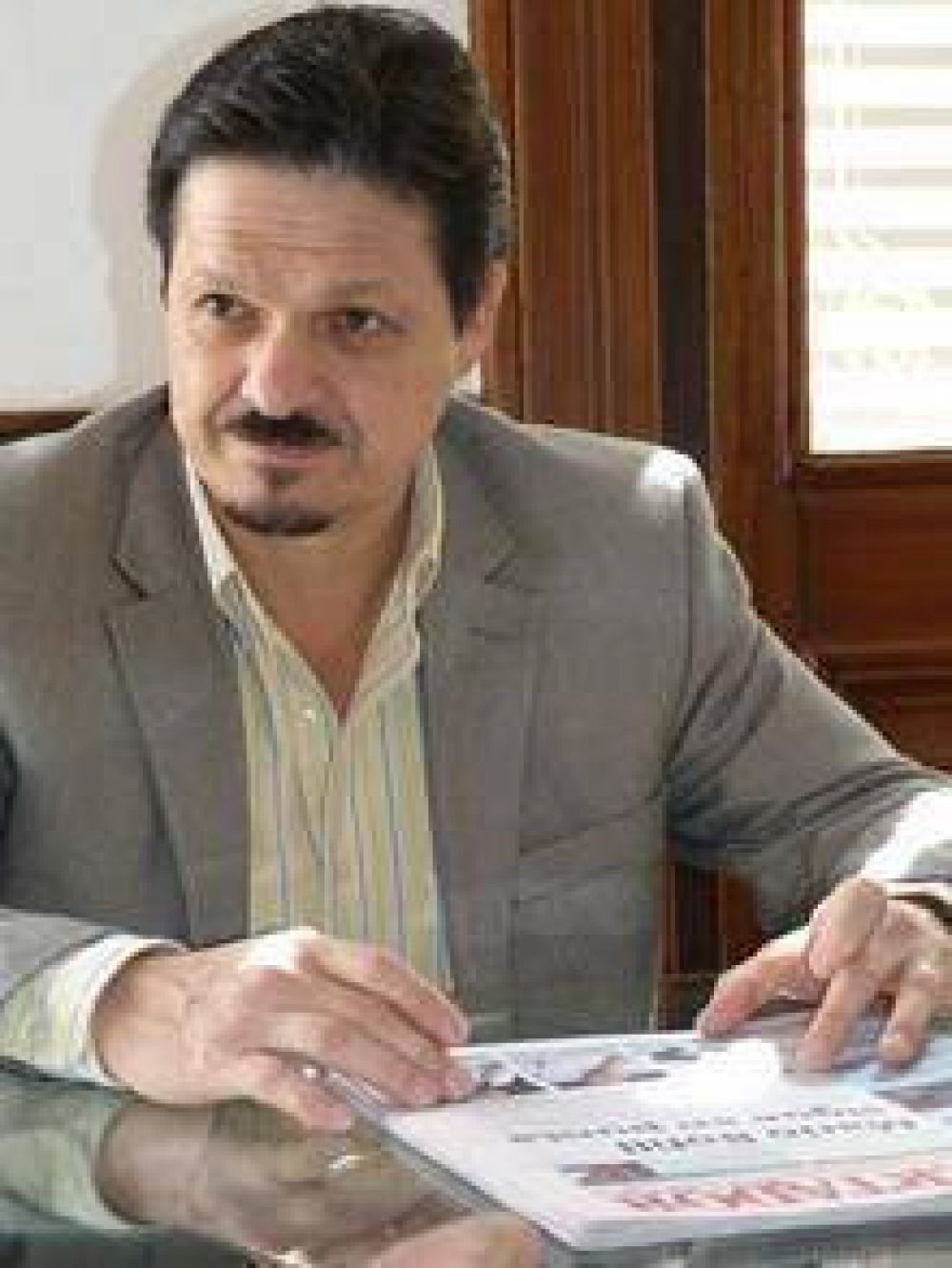 "Ser�a una cat�strofe para el Gobierno que Flinta salga tercero"