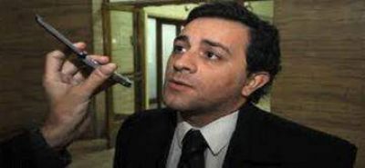 Dario Kaen, abogado defensor de Carlos Menem est� confiado en la decisi�n del Tribunal