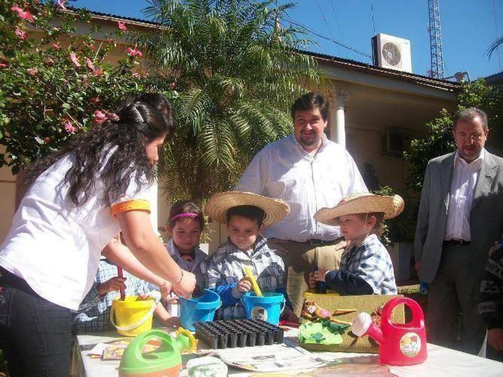 Closs comparti� una jornada con peque�os �gobernadores�