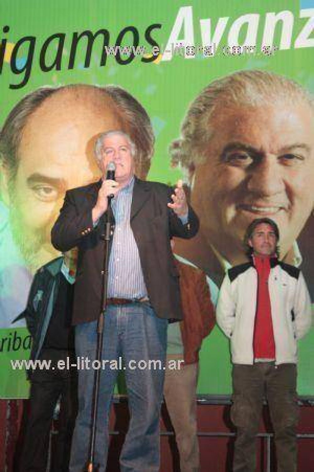 Una nueva encuesta ampl�a la intenci�n de votos para ECO