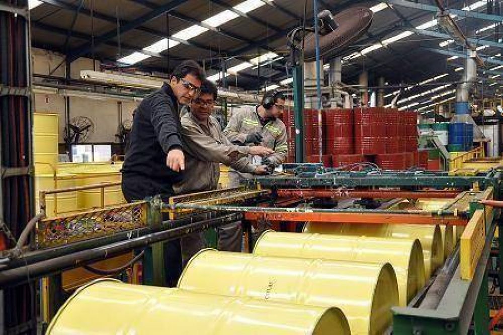 Tigre: Sergio Massa recorri las instalaciones de la empresa Greif