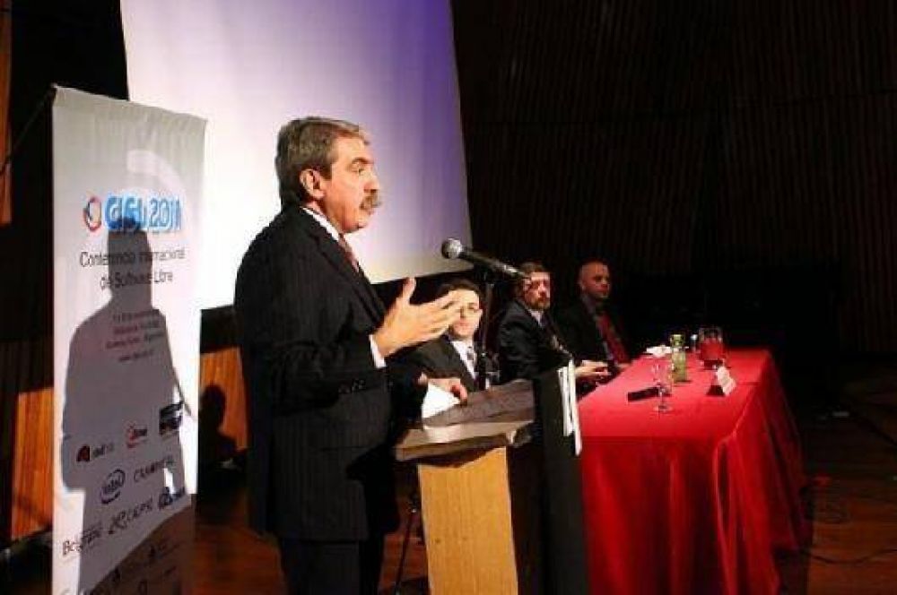 Un paso al frente en tecnolog�as libres y abiertas
