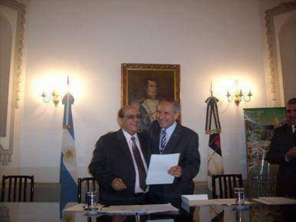 EL GOBERNADOR PONDERO LA RESPONSABILIDAD Y VALORACION EN EL CUIDADO DEL MEDIO AMBIENTE