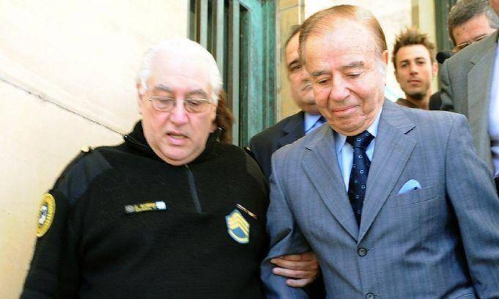 Menem fue absuelto en la causa por contrabando de armas 