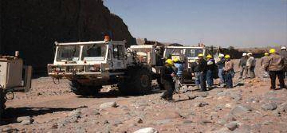 El gobierno inspeccion� sitio de exploraci�n de hidrocarburos