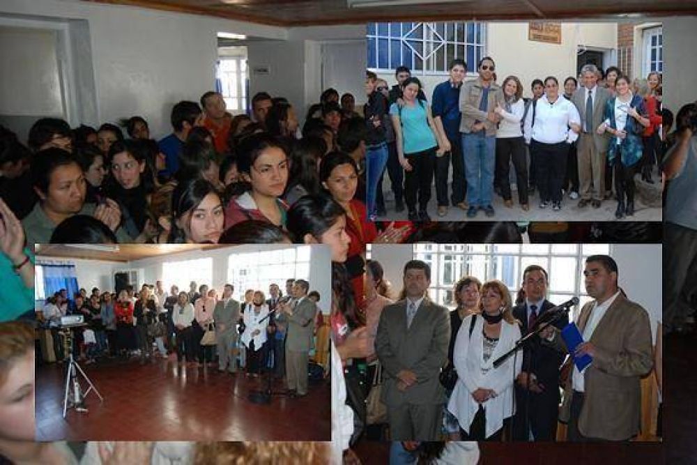 El Gobierno inaugur� la Escuela de Capacitaci�n del Plan de Inclusi�n Social