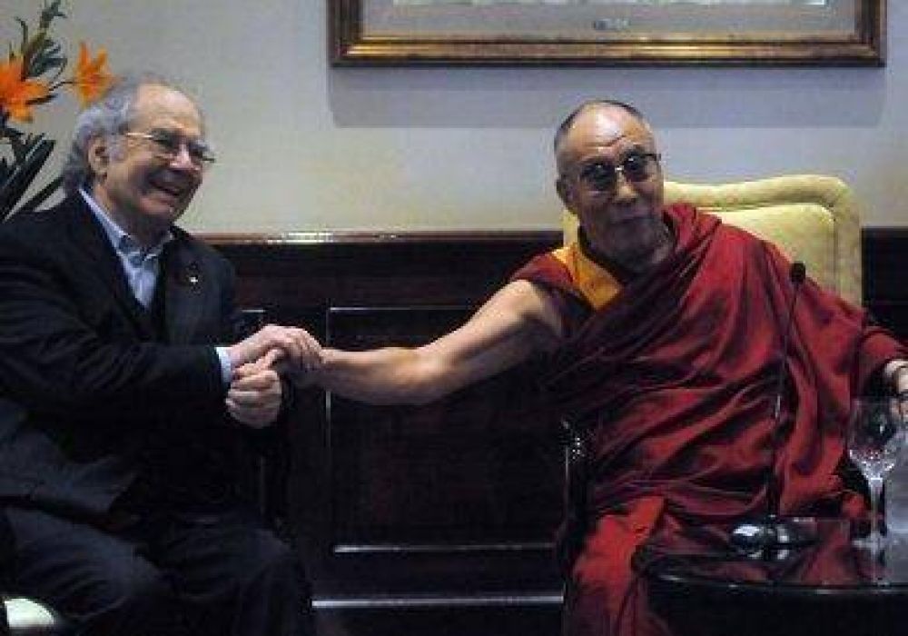 El Dalai Lama en Buenos Aires pero sin distinciones oficiales