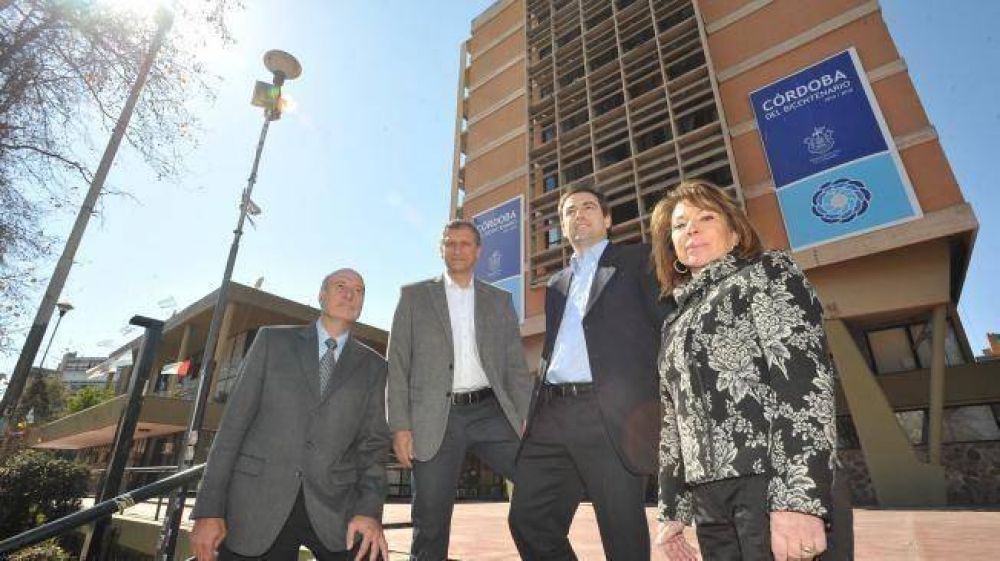 Los candidatos, sin repetir y sin soplar 