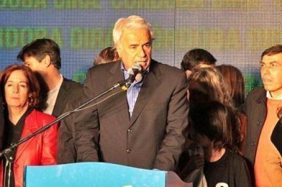 De la Sota sumar�a varios intendentes en cargos menores de su futuro Gabinete