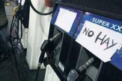 Preocupa la escasez de combustibles que se registrar�a el domingo