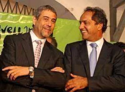 Scioli y Ferraresi inauguran la Expo Industrial Avellaneda 2011 