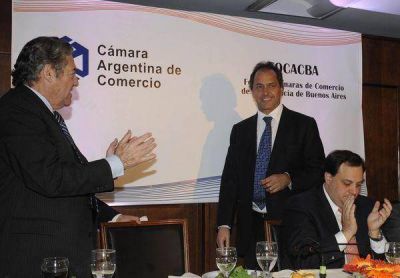 Scioli avanz� con la C�mara Argentina de Comercio en gestiones para el sector