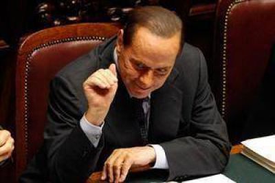 Revelan nuevos esc�ndalos sexuales de Berlusconi
