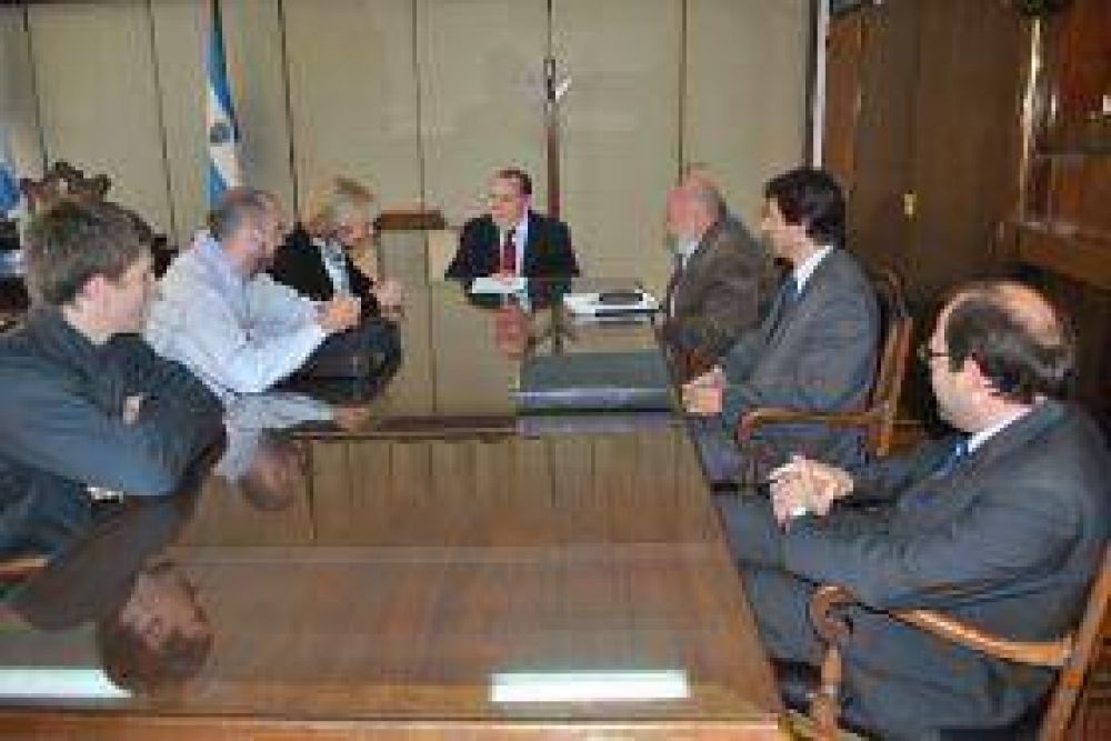 El gobierno entregar� $900 mil a una empresa de V�rtiz