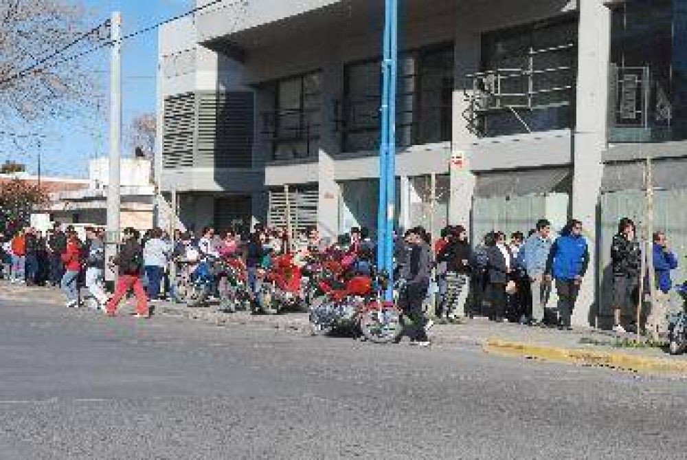 Derraman recursos p�blicos para la campa�a