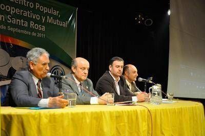 Encuentro de cooperativas por la Ley de Medios: no vino Gabriel Mariotto