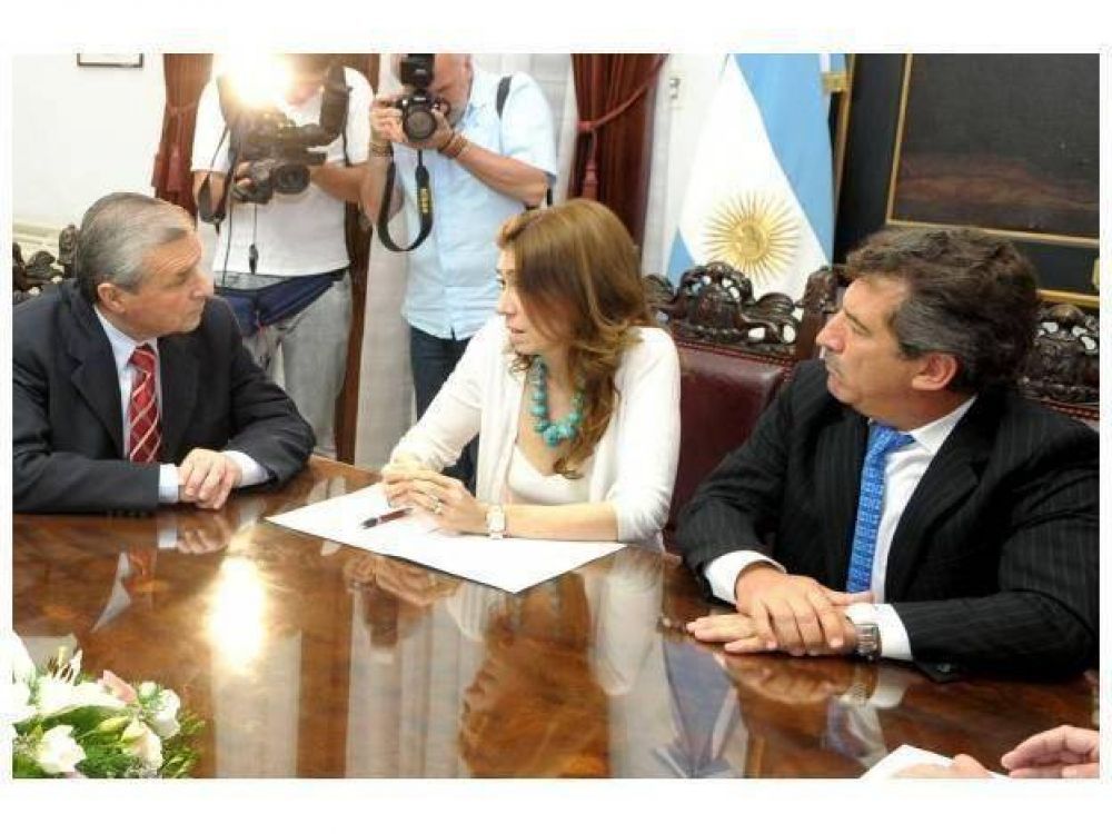 D�bora Giorgi visitar� la provincia para inaugurar una planta de arroz