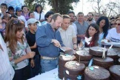 Sabbatella viene a La Matanza y convoca a �repartir la torta�