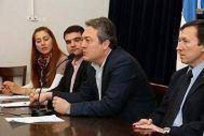 Breitenstein present� el programa de Presupuesto Participativo �Propuestas J�venes�