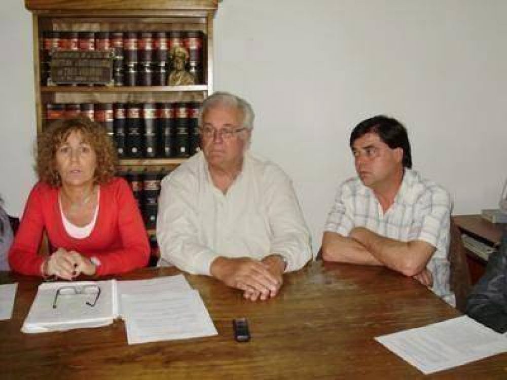 EL FPV PRESENT� SU PROPUESTA EDUCATIVA A DOCENTES