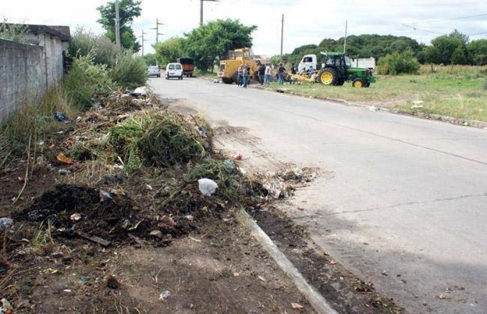 Retiraron 84 camiones de residuos de terrenos de la zona del Puerto