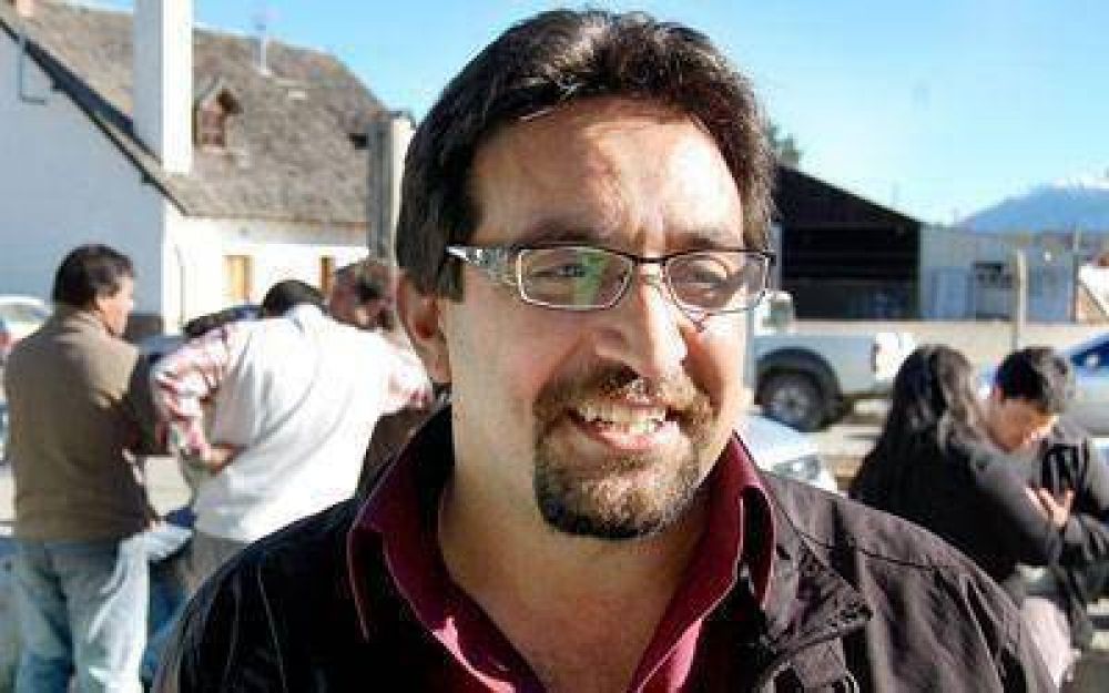 Iv�n Fern�ndez quiere trabajar �como lo hacemos con Das Neves�