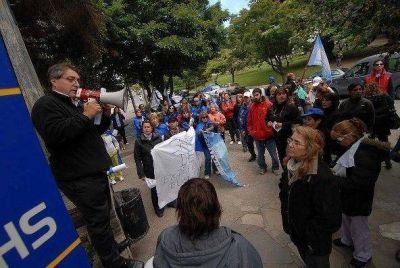 Esperan resoluci�n de la ministra de Salud Viernes 
