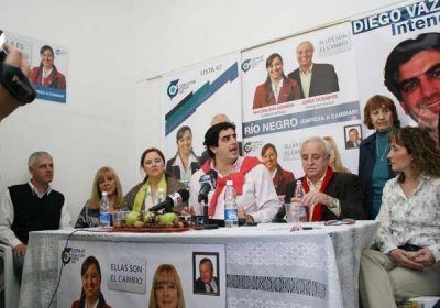 Odarda apoy� a candidatos locales
