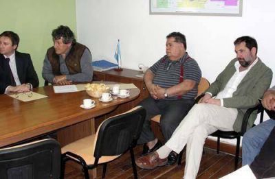 Barbeito con empresarios en Allen
