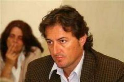 Otano le respondi� a Beatriz Contreras