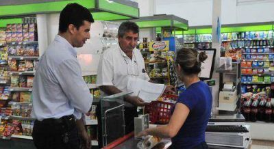 Inspeccionan comercios para evitar abusos en los precios