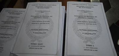 Exponen padr�n definitivo de electores del Chaco