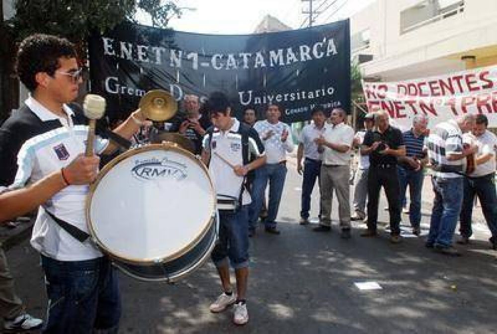 Promesa de la UNCA a la ENET