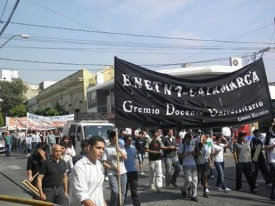 Docentes de la ENET se preparan para un paro por tiempo indeterminado