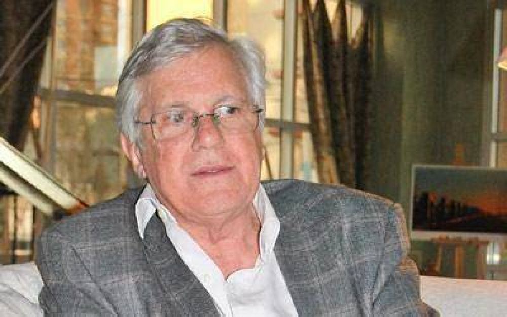 �Se necesita una revitalizaci�n profunda de lo que es la pol�tica�